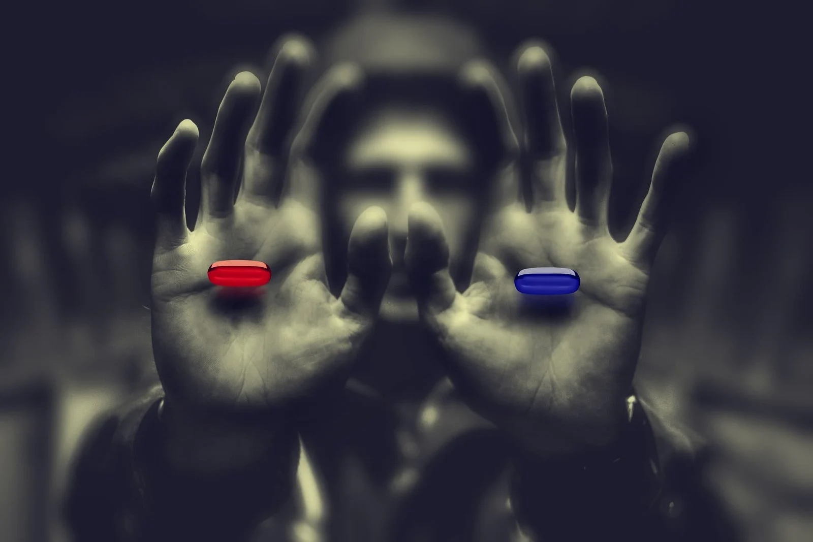 Red pill Blue pill_1920