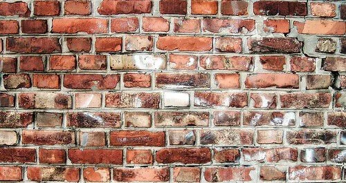 Einelti Veggur (wall)